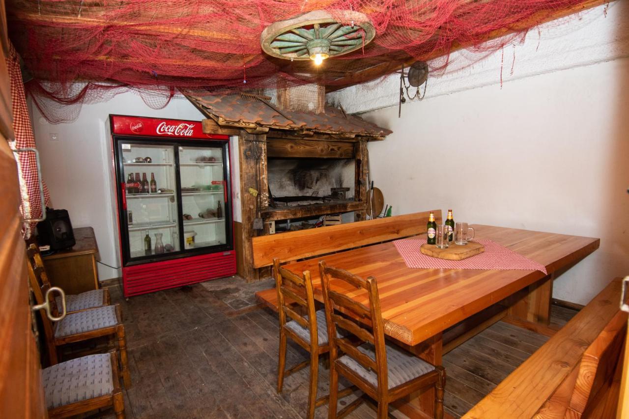 Apartmani Ivana Kaštela Buitenkant foto